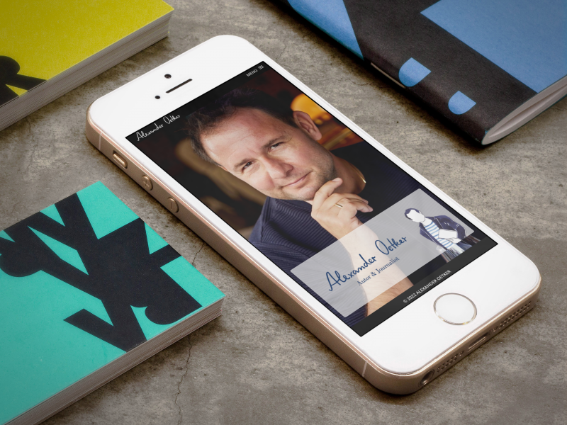 Website für einen Schriftsteller: Startseite auf dem Smartphone
